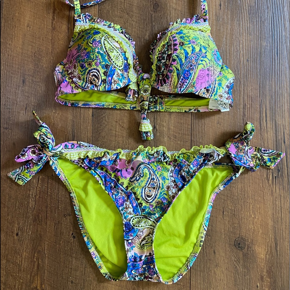 Lucky Brand Two Piece Bikini Sz M